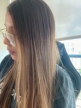 Snapshot of SophieRaily_ chatting on September 26, 6:56 pm SophieRaily online show from September 26, 6:56 pm