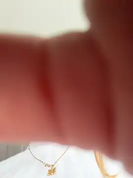 SophieRaily  online show from March 17, 9:29 pm