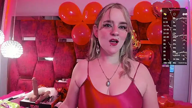 GinnaGrace online show from February 4, 1:38 pm