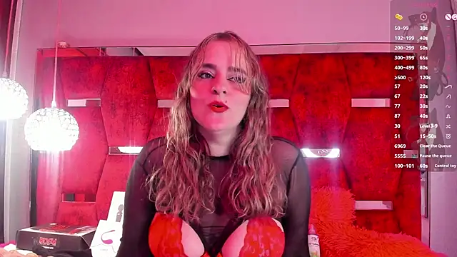 GinnaGrace online show from March 6, 12:09 pm