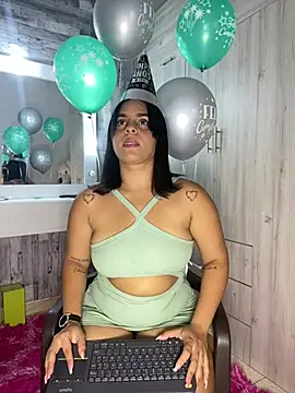 Violetrousse online show from February 18, 11:01 pm