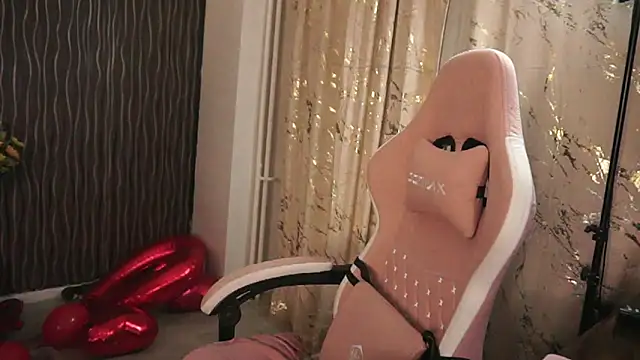 KimSkyex online show from March 21, 6:51 pm