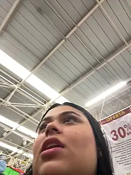 alissonfernandez  online show from February 4, 5:23 pm