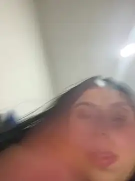 alissonfernandez  online show from February 6, 11:48 pm