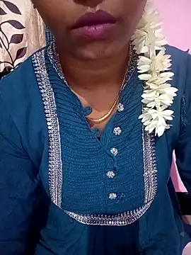 Villageammu18 online show from May 5, 5:10 pm
