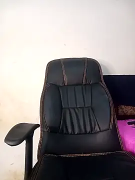 Snapshot of Aashixxx12 chatting on March 4, 6:26 am Aashixxx12 online show from March 4, 6:26 am