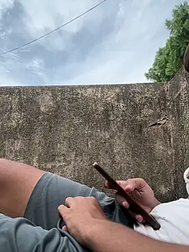 Snapshot of Desiboy___21 chatting on October 28, 9:13 am Desiboy 21 online show from October 28, 9:13 am