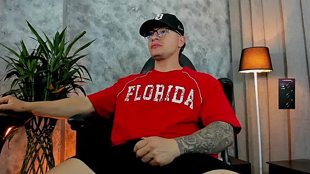 Snapshot of boyc022_ chatting on September 21, 11:50 pm boyc022 online show from September 21, 11:50 pm