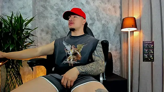 Snapshot of boyc022_ chatting on November 25, 3:23 pm boyc022 online show from November 25, 3:23 pm