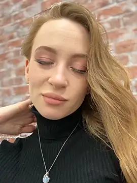  AngelMoon  online show from October 15, 3:39 am