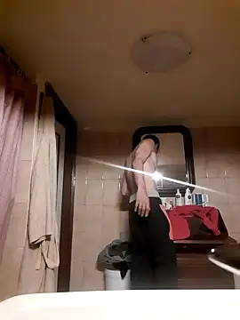 Snapshot of MrTamburine22 chatting on December 3, 2:16 pm MrTamburine22 online show from December 3, 2:16 pm