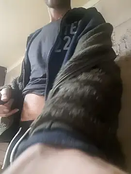 Snapshot of MrTamburine22 chatting on January 2, 4:13 pm MrTamburine22 online show from January 2, 4:13 pm