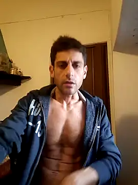 Snapshot of MrTamburine22 chatting on January 9, 2:51 pm MrTamburine22 online show from January 9, 2:51 pm