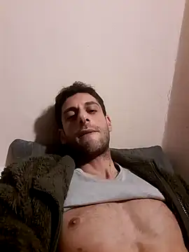 Snapshot of MrTamburine22 chatting on January 31, 4:38 pm MrTamburine22 online show from January 31, 4:38 pm