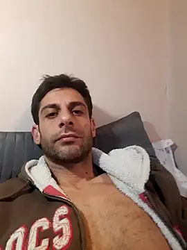 Snapshot of MrTamburine22 chatting on February 15, 1:38 pm MrTamburine22 online show from February 15, 1:38 pm