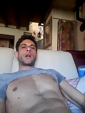 Snapshot of MrTamburine22 chatting on March 6, 2:08 pm MrTamburine22 online show from March 6, 2:08 pm