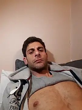 Snapshot of MrTamburine22 chatting on March 13, 1:50 pm MrTamburine22 online show from March 13, 1:50 pm