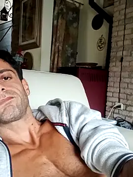 Snapshot of MrTamburine22 chatting on October 20, 11:32 am MrTamburine22 online show from October 20, 11:32 am