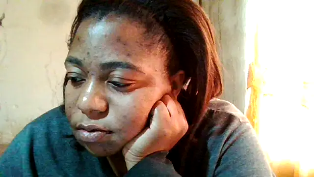 Snapshot of bustyboobs6 chatting on October 1, 5:46 am bustyboobs6 online show from October 1, 5:46 am