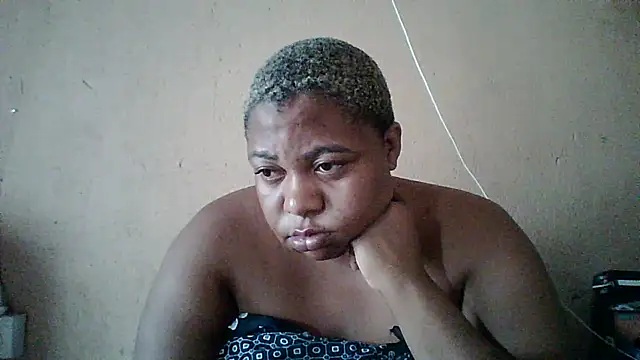 bustyboobs6 online show from February 20, 5:37 am