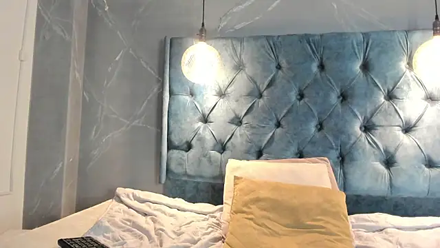 Nataliestark online show from December 16, 4:27 pm