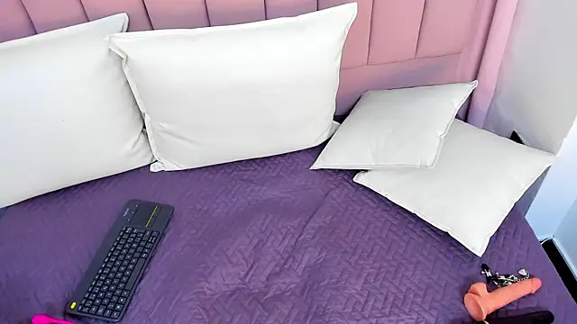 Snapshot of Dahiana_gomez18 chatting on February 10, 2:26 pm Dahiana gomez18 online show from February 10, 2:26 pm
