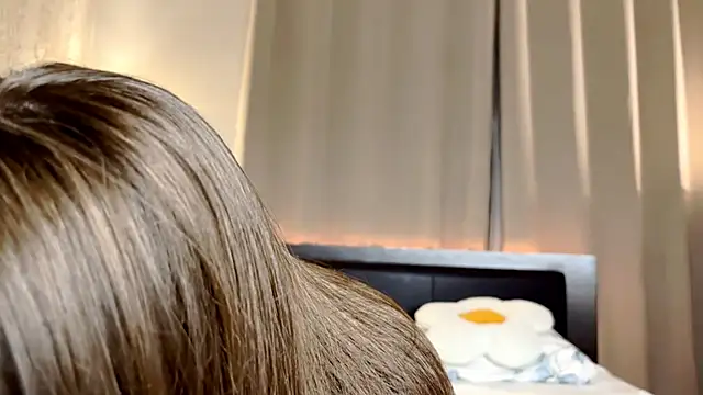 BlissDodd online show from September 25, 6:11 pm