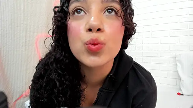 Julieta 333 online show from February 24, 5:31 pm