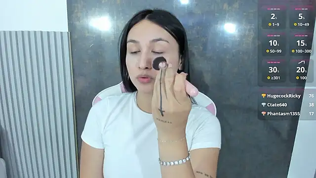 lana boomer online show from March 3, 7:53 pm