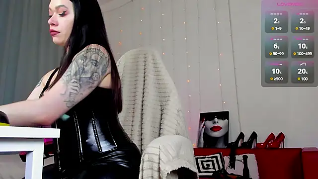 Vanessa Ives  online show from March 19, 5:52 am