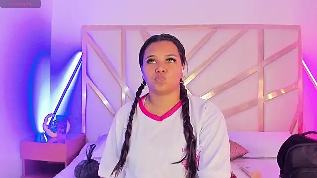 Carolina Evanss online show from October 30, 11:11 am