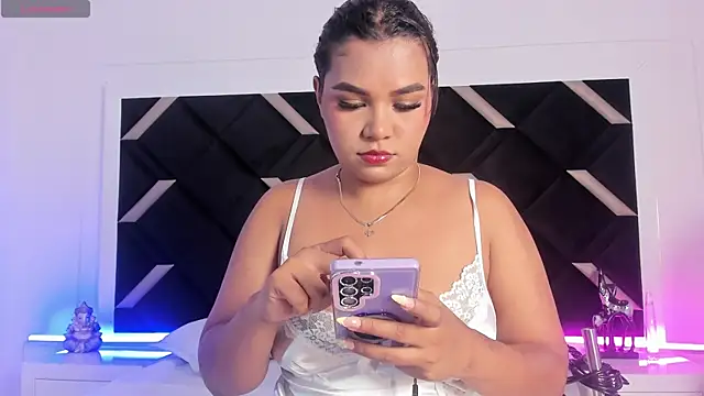 Carolina Evanss online show from July 22, 4:15 am