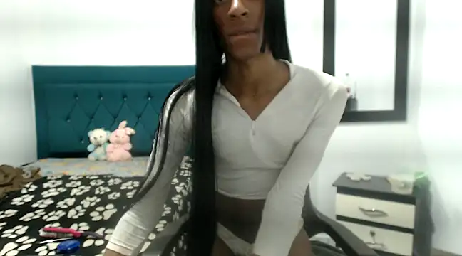 lucianadolll online show from February 27, 3:37 pm