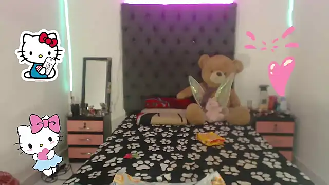 lucianadolll online show from September 19, 5:24 pm