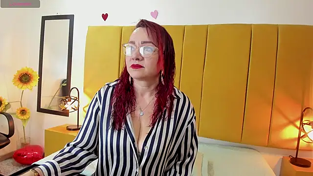 Lupiita223 online show from March 18, 1:03 pm