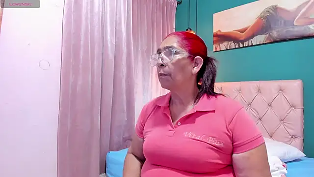 renata milf  online show from November 23, 11:43 am