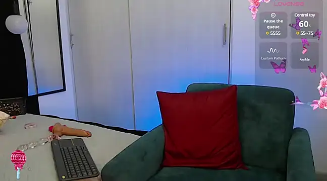 cutehanna1 online show from February 5, 2:40 am