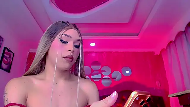 TiffanyMackensyy online show from April 30, 10:47 pm