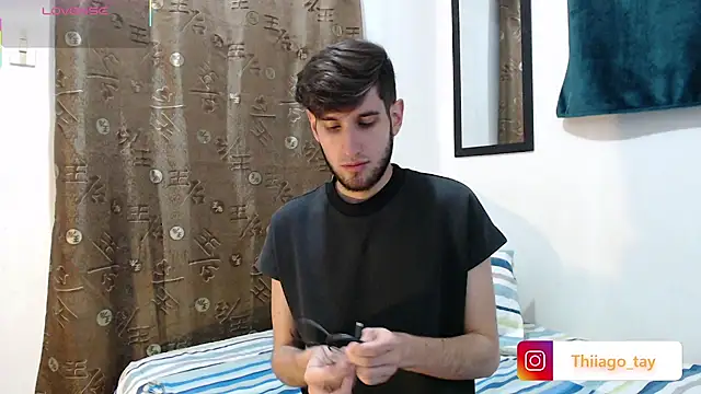 Thhiago tay online show from October 21, 3:07 am