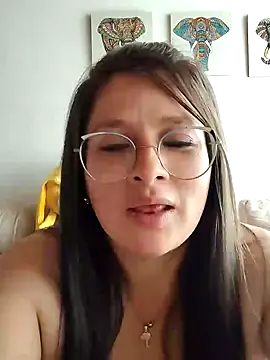 Neve Collins online show from February 6, 7:18 pm