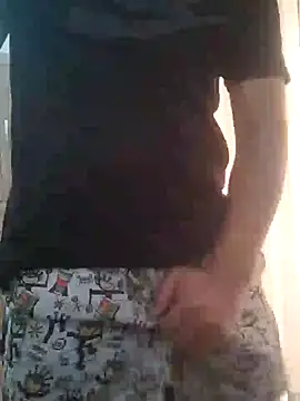 estudiante69 online show from December 19, 8:44 pm