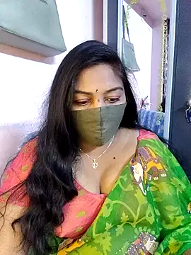 RomeoJuliet345 online show from February 5, 12:10 pm