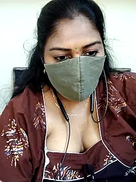 Snapshot of RomeoJuliet345 chatting on July 15, 5:29 pm RomeoJuliet345 online show from July 15, 5:29 pm
