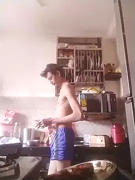 jenilmax online show from February 6, 9:11 am