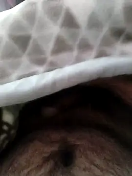 Snapshot of Noname333u chatting on December 16, 5:45 am Noname333u online show from December 16, 5:45 am