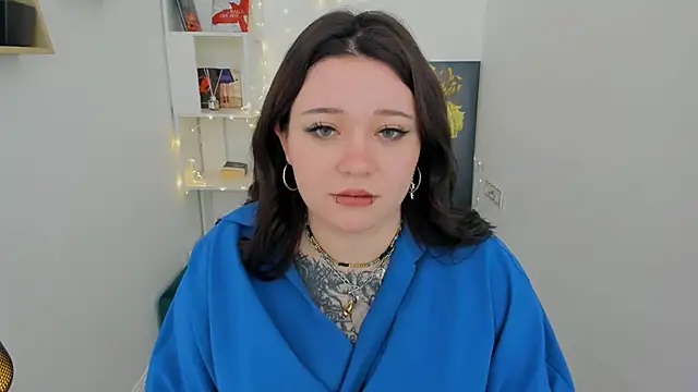 MoonLghte online show from March 1, 2:04 am