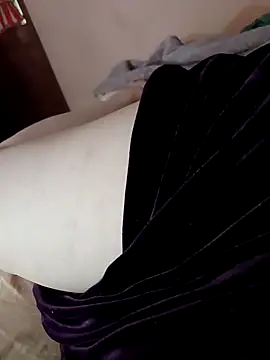 Snapshot of big_yoyo chatting on February 1, 2:58 am big yoyo online show from February 1, 2:58 am