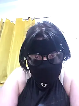 Snapshot of big_yoyo chatting on December 18, 4:35 pm big yoyo online show from December 18, 4:35 pm