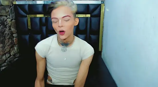 Luna and valery online show from February 4, 8:17 pm