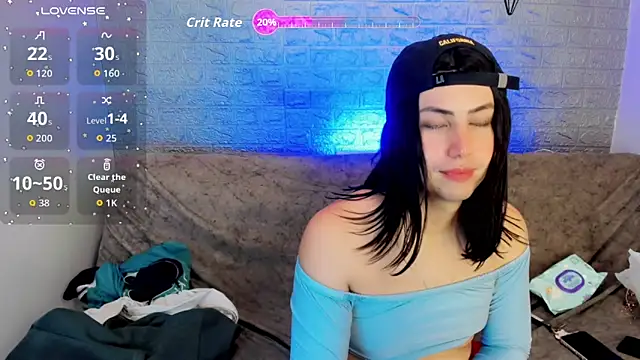 Snapshot of Oxana-Novikov chatting on March 10, 12:26 am Oxana-Novikov online show from March 10, 12:26 am